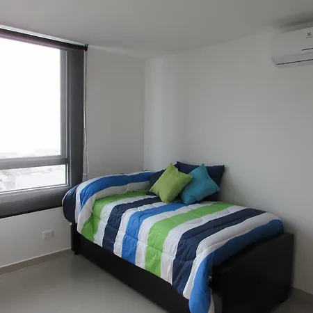 Ferrer Apartment *